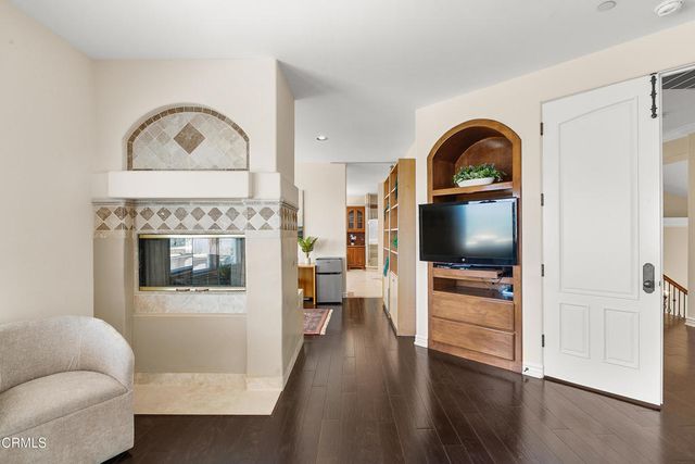 12127 Presilla Road, Camarillo, CA 93012