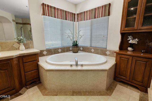 12127 Presilla Road, Camarillo, CA 93012