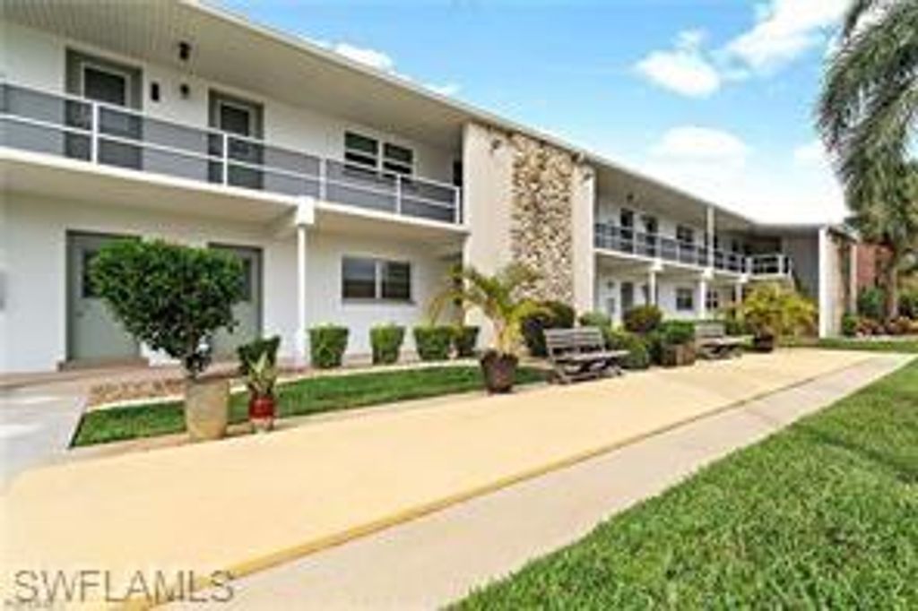 708 Victoria DR 206, CAPE CORAL, FL 33904 — photo 2