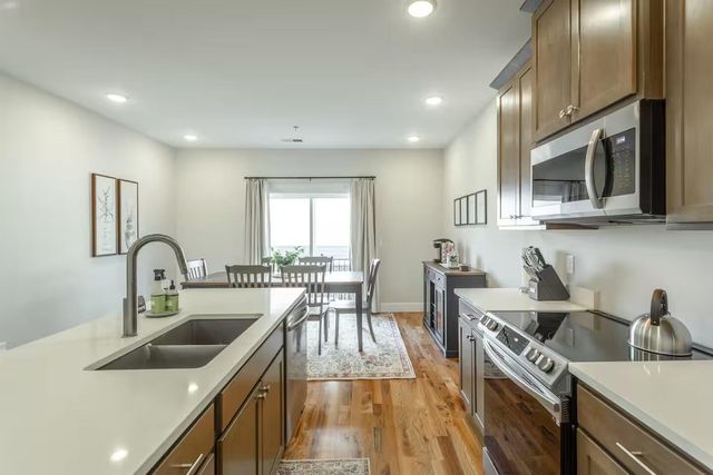 917 E 17th Street 105, Chattanooga, TN 37408