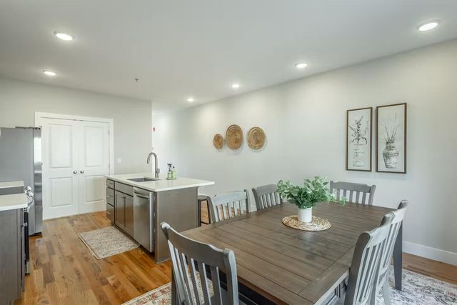 917 E 17th Street 105, Chattanooga, TN 37408
