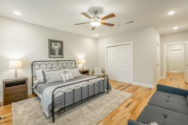 917 E 17th Street 105, Chattanooga, TN 37408