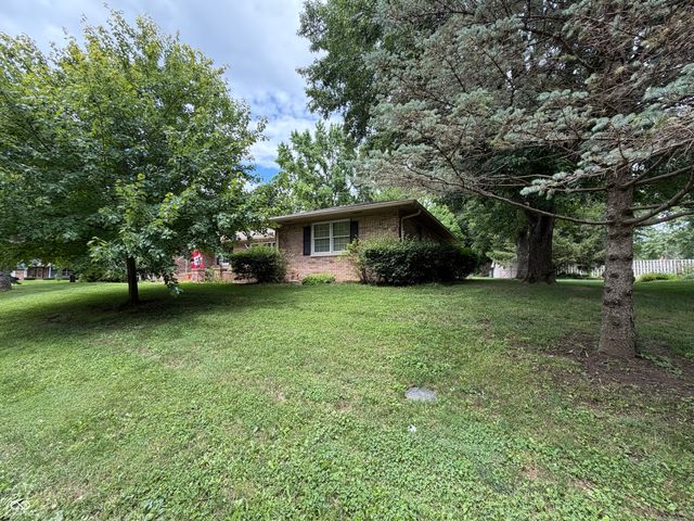 930 Mellowood Drive, Indianapolis, IN 46217