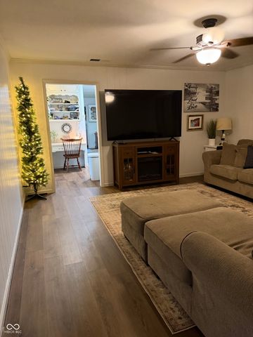 930 Mellowood Drive, Indianapolis, IN 46217