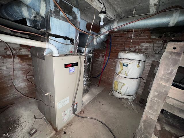 2192 E 300 N, Crawfordsville, IN 47933