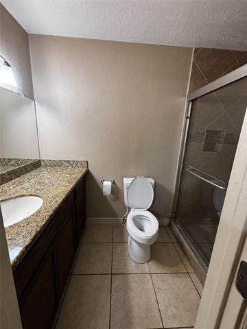 2902 19th Avenue N, Texas City, TX 77590