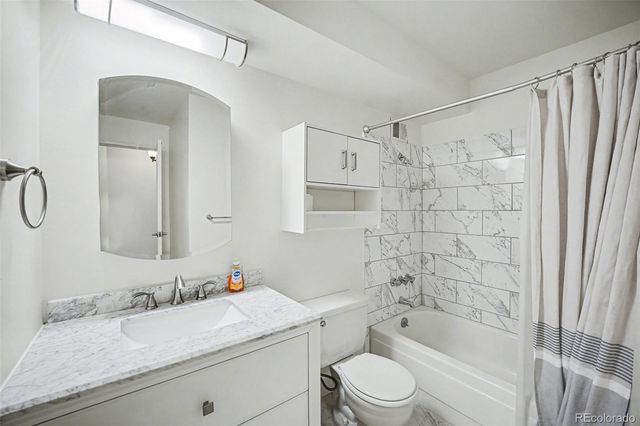 3465 S Poplar Street 306, Denver, CO 80224