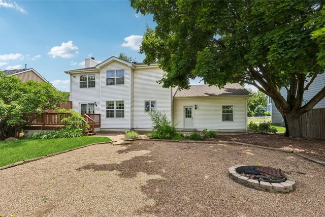 14025 Summit Drive, Clive, IA 50325