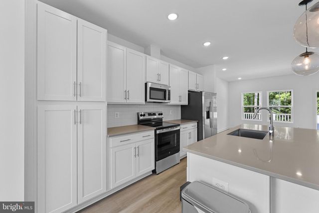 36161 WILDERNESS SHORES WAY, Locust Grove, VA 22508