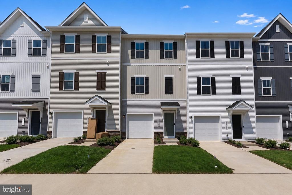36161 WILDERNESS SHORES WAY, Locust Grove, VA 22508