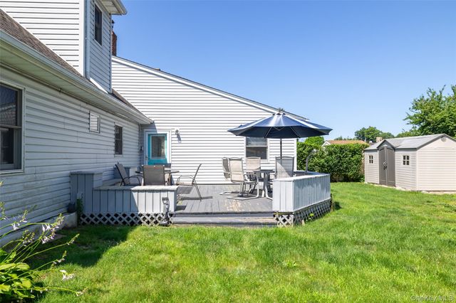 3977 Baylis Road, Seaford, NY 11783