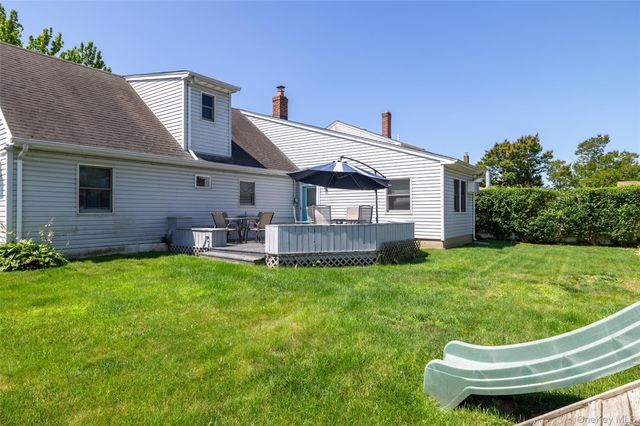 3977 Baylis Road, Seaford, NY 11783