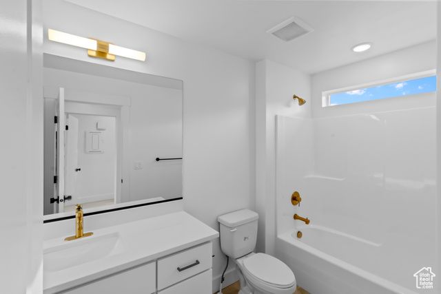 186 W 3175 S, Nibley, UT 84321