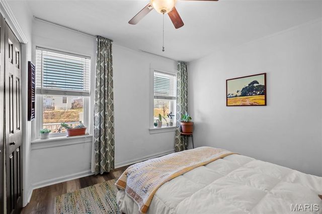 4044 Walsh Street, St Louis, MO 63116