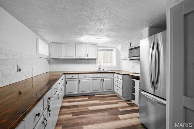 4044 Walsh Street, St Louis, MO 63116