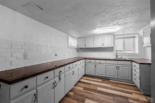 4044 Walsh Street, St Louis, MO 63116