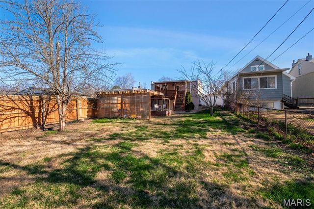 4044 Walsh Street, St Louis, MO 63116