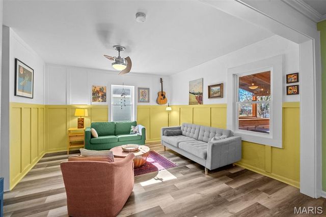 4044 Walsh Street, St Louis, MO 63116