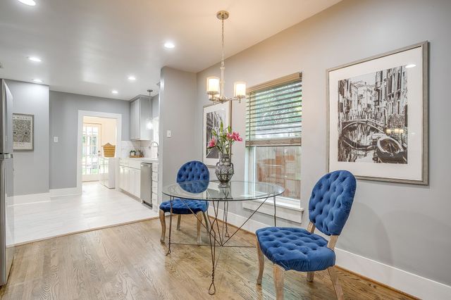 1720 Belle Place, Fort Worth, TX 76107