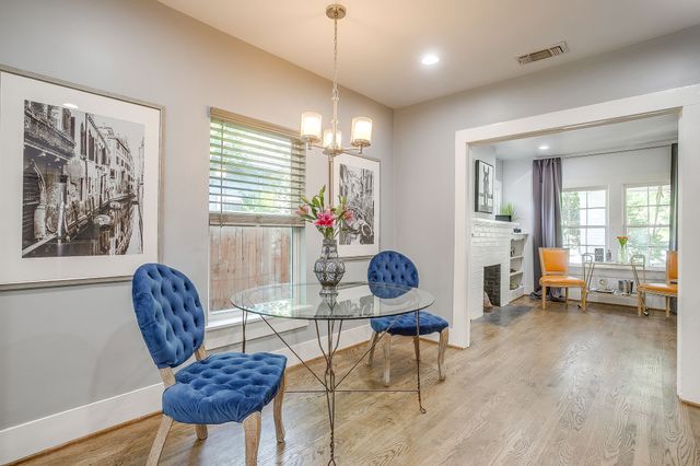 1720 Belle Place, Fort Worth, TX 76107