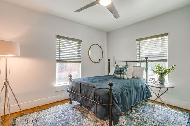 1720 Belle Place, Fort Worth, TX 76107