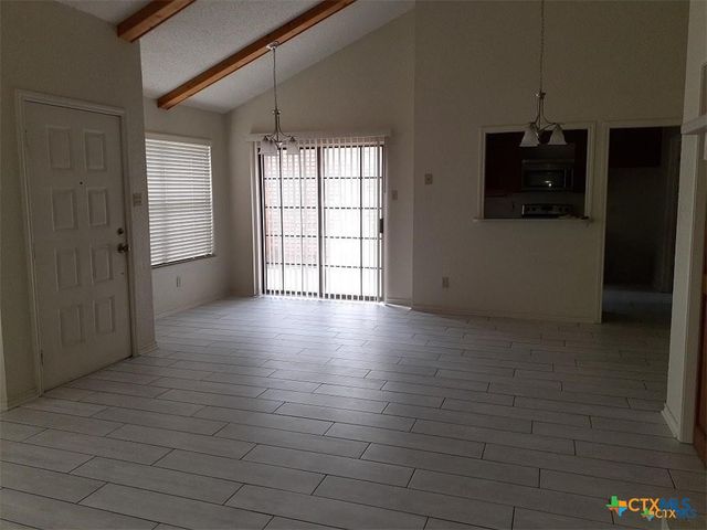 1133 Ashby Street C9, Seguin, TX 78155