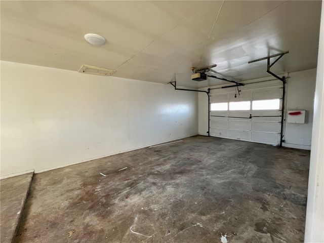 2005 Theodore Drive A, Springdale, AR 72762