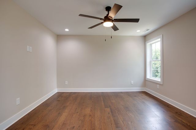 513 Transit Ave, Columbia, TN 38401