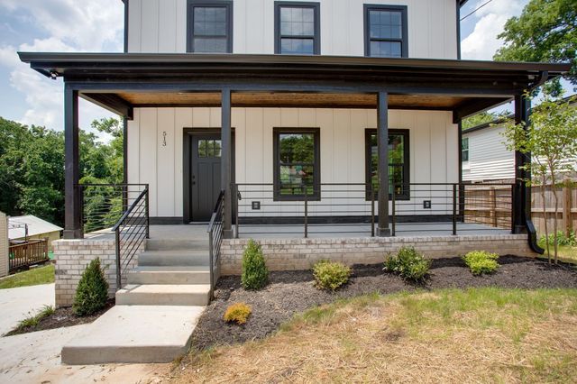 513 Transit Ave, Columbia, TN 38401