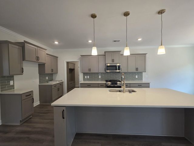 2061 Emily Margaret Road, Chesnee, SC 29323