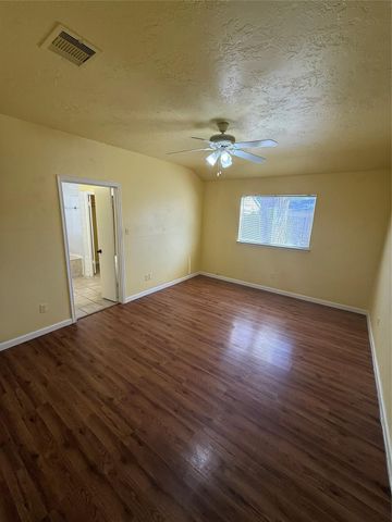 3918 Algernon Drive, Spring, TX 77373