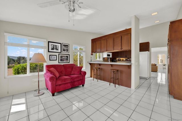 17925 Avenida Cordillera, San Diego, CA 92128