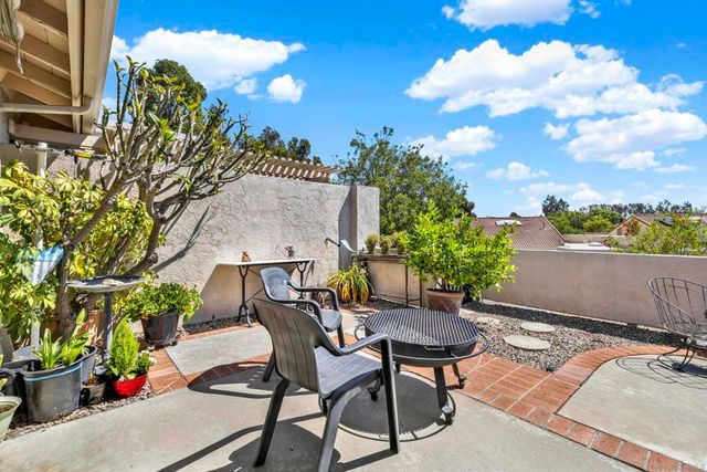 17925 Avenida Cordillera, San Diego, CA 92128