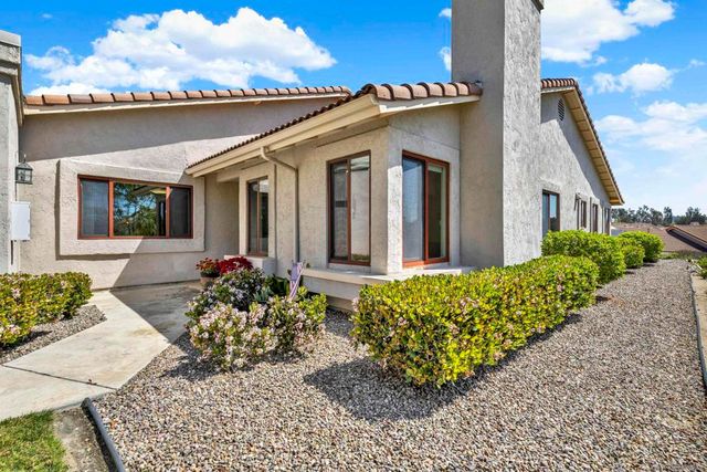 17925 Avenida Cordillera, San Diego, CA 92128