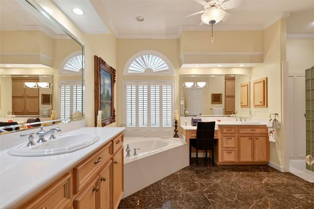 6087 Longmire Trail, Conroe, TX 77304