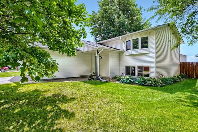 413 Tiffany Drive, Hastings, MN 55033