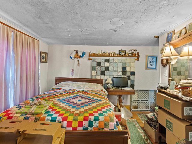 4996 & 5002 County Road 112 N, Overton, TX 75684