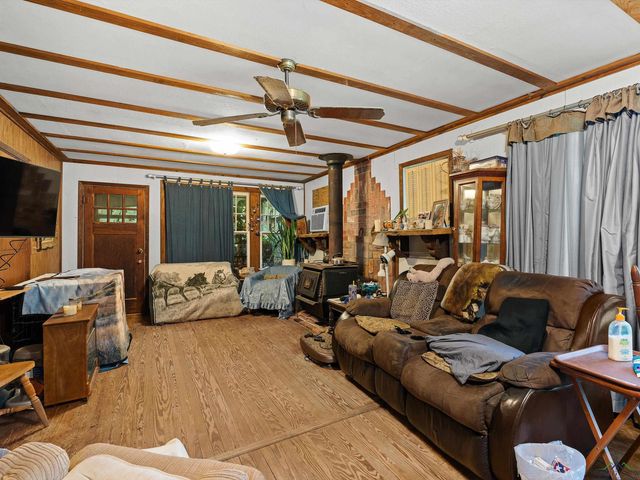 4996 & 5002 County Road 112 N, Overton, TX 75684