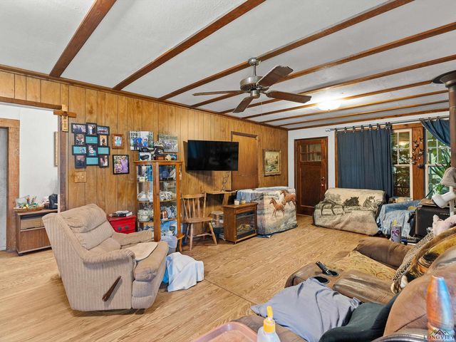 4996 & 5002 County Road 112 N, Overton, TX 75684