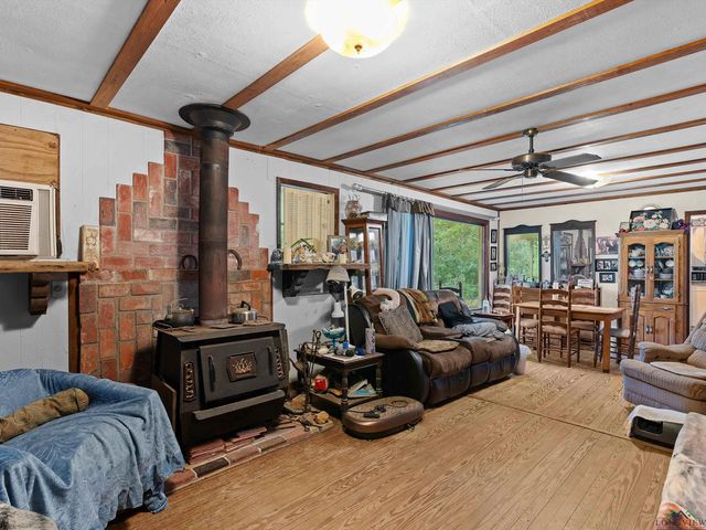 4996 & 5002 County Road 112 N, Overton, TX 75684