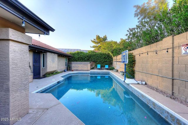 17211 N 58TH Street, Scottsdale, AZ 85254