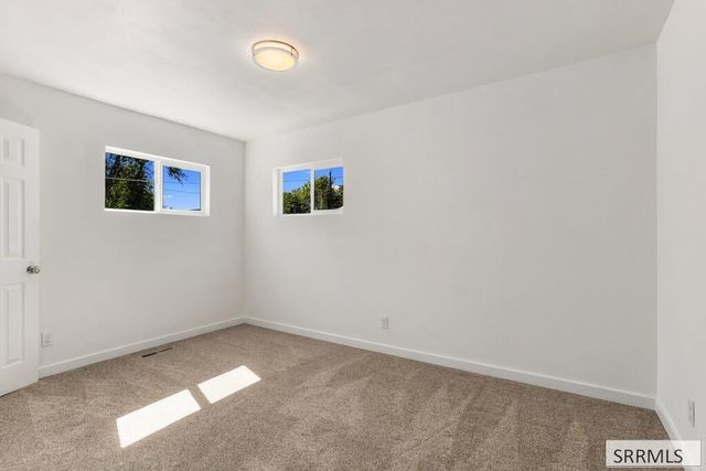 154 College Street, Idaho Falls, ID 83402