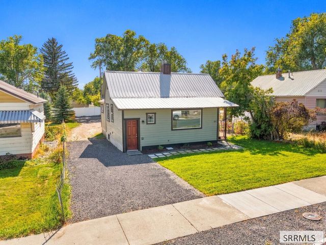 154 College Street, Idaho Falls, ID 83402