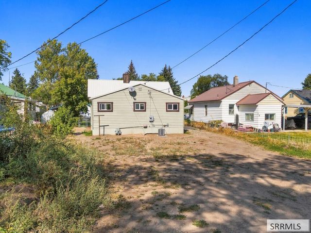 154 College Street, Idaho Falls, ID 83402