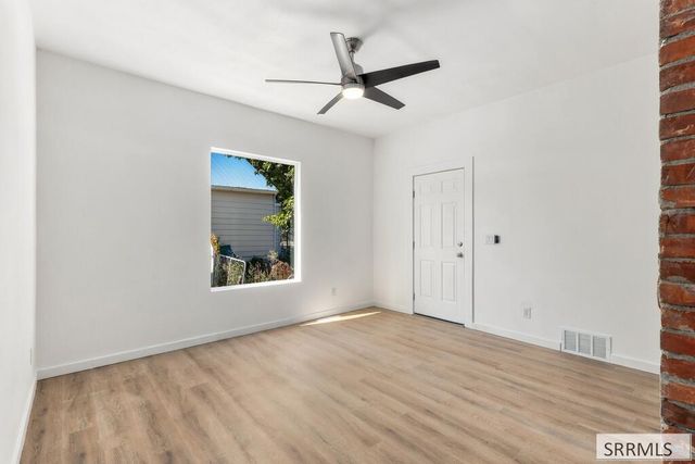154 College Street, Idaho Falls, ID 83402