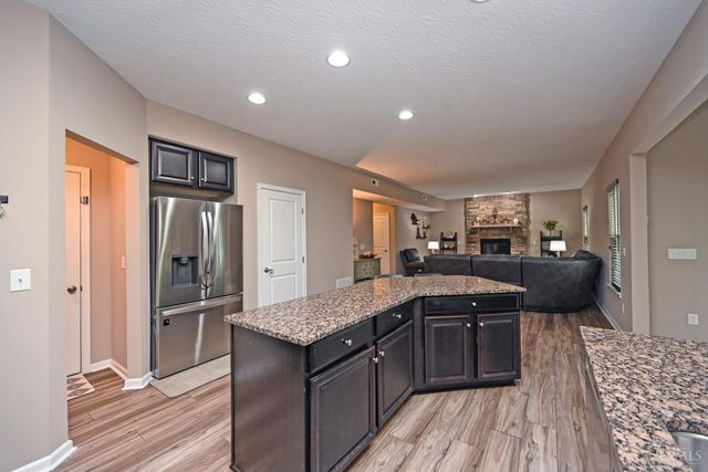 4826 Lakeview Court, South Lebanon, OH 45065