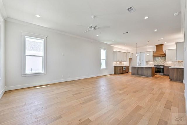 5 Sunset, Galveston, TX 77554