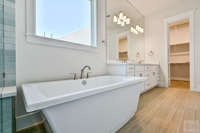5 Sunset, Galveston, TX 77554