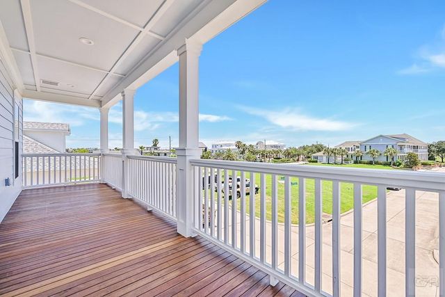 5 Sunset, Galveston, TX 77554