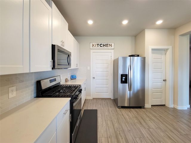 10843 Bodie Hills Drive, Rosharon, TX 77583